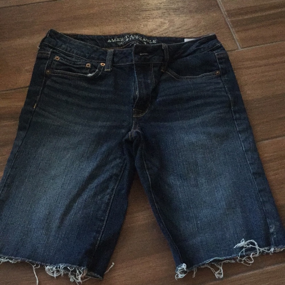 American Eagle Bermuda shorts